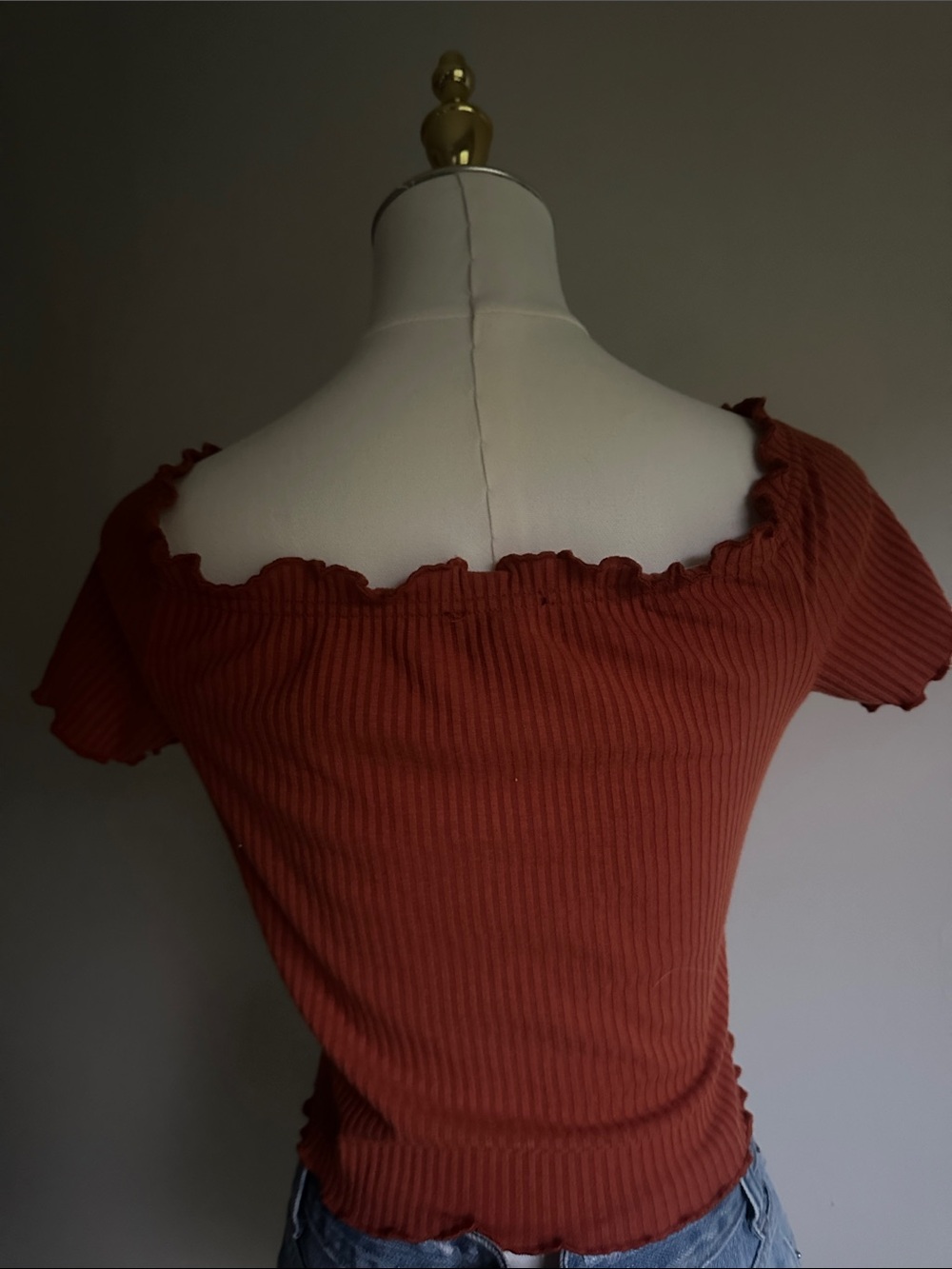 Fashion Nova Rust Ribbed Ruched Crop Top - Picture 2 of 2